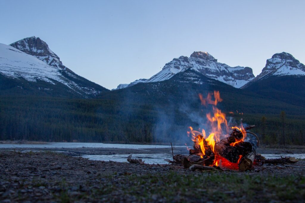 How to do campfire therapy