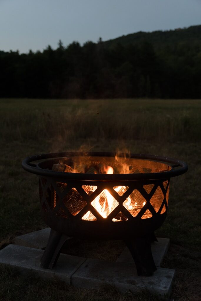 Selecting the best fire pit for camping